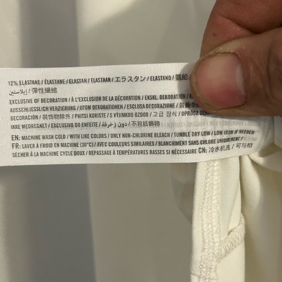 Abercrombie & Fitch Cream Soft Collection Top - Picture 6 of 6